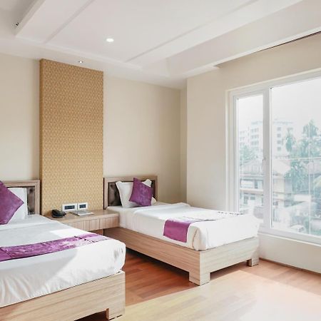 Treebo Tryst The Kalyaniz Guwahati Exterior foto