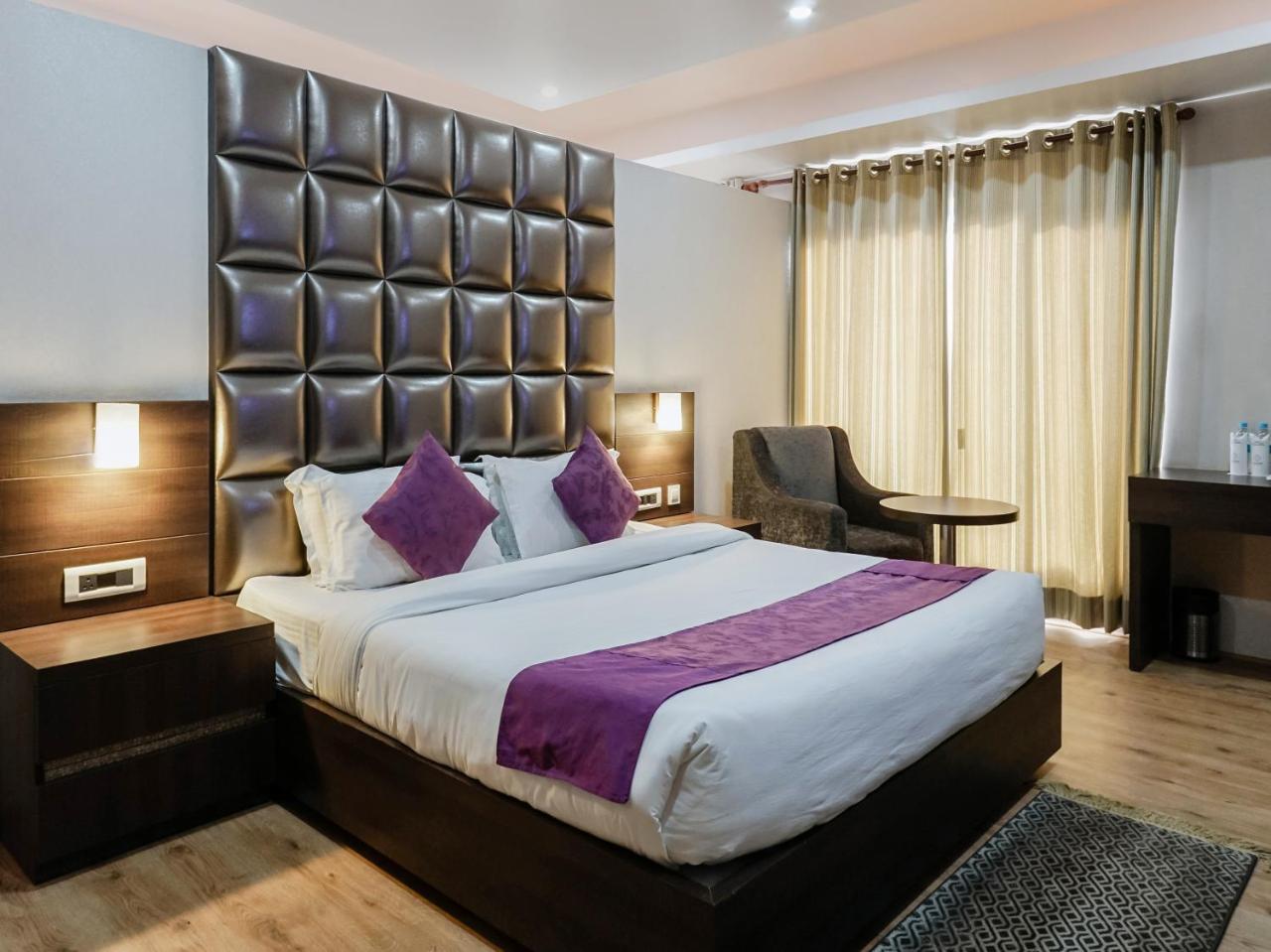 Treebo Tryst The Kalyaniz Guwahati Exterior foto